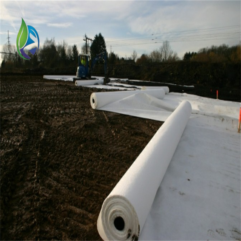 short fiber geotextile.jpg