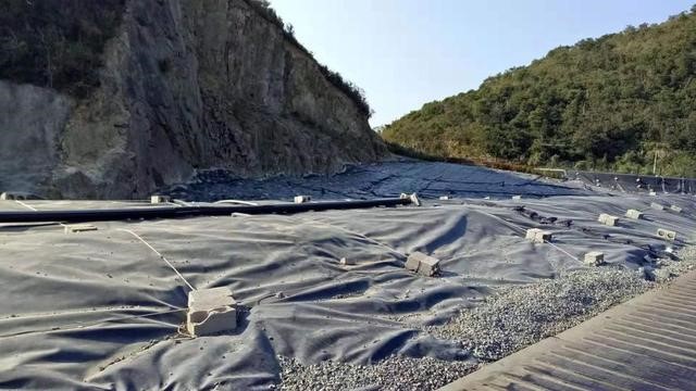 Geomembrane Geomembrane