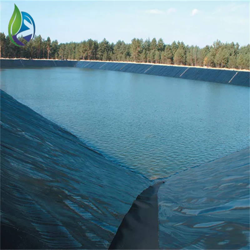 Geomembrane welding.jpg Geomembrane welding.jpg
