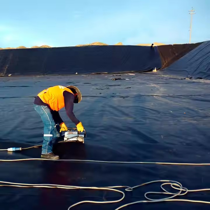 geomembrane material.jpg