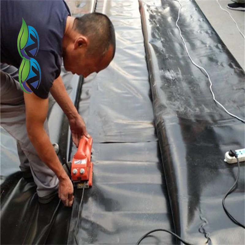 geomembrane welding machine