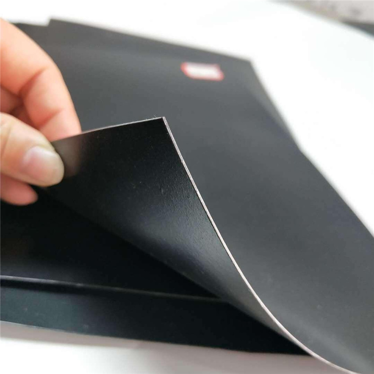 Smooth HDPE Geomembrane