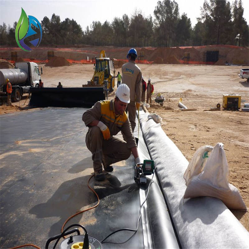 hdpe geomembrane liner.jpg hdpe geomembrane liner.jpg