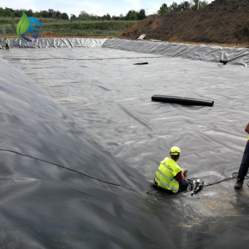 hdpe geomembrane
