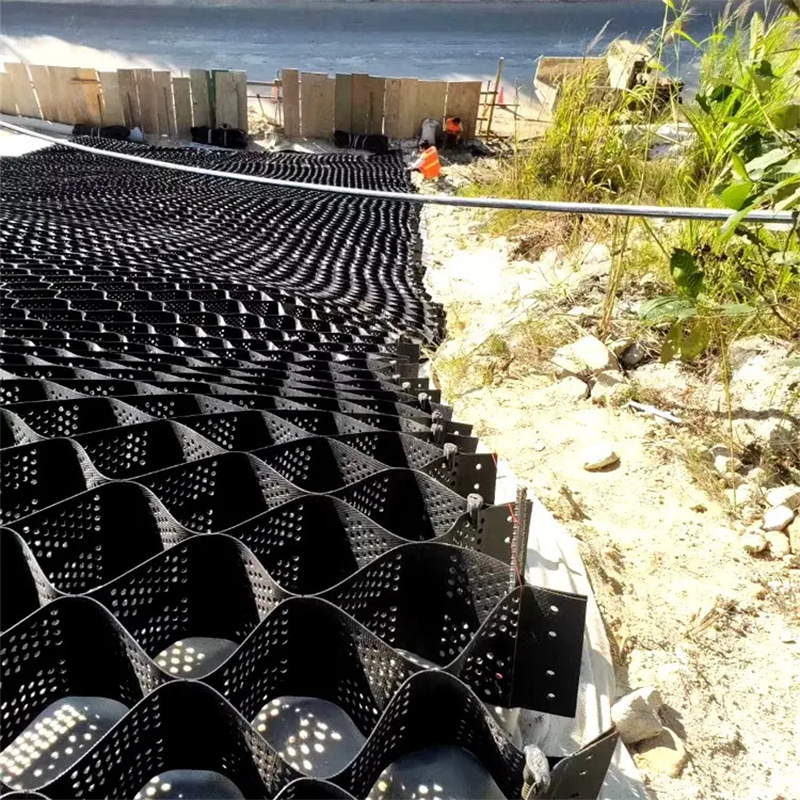 basecore geocell.jpg