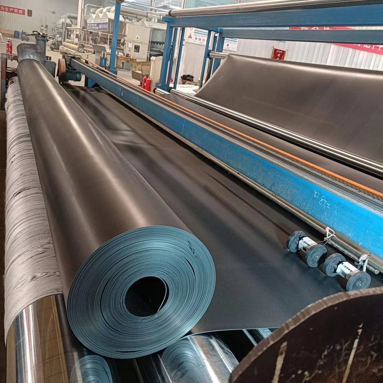 Smooth HDPE Geomembrane Smooth HDPE Geomembrane