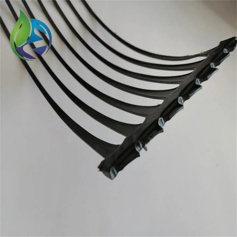 unxiaxial geogrid.jpg