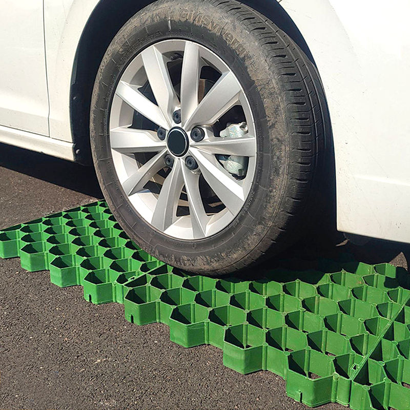 grass pavers plastic.jpg